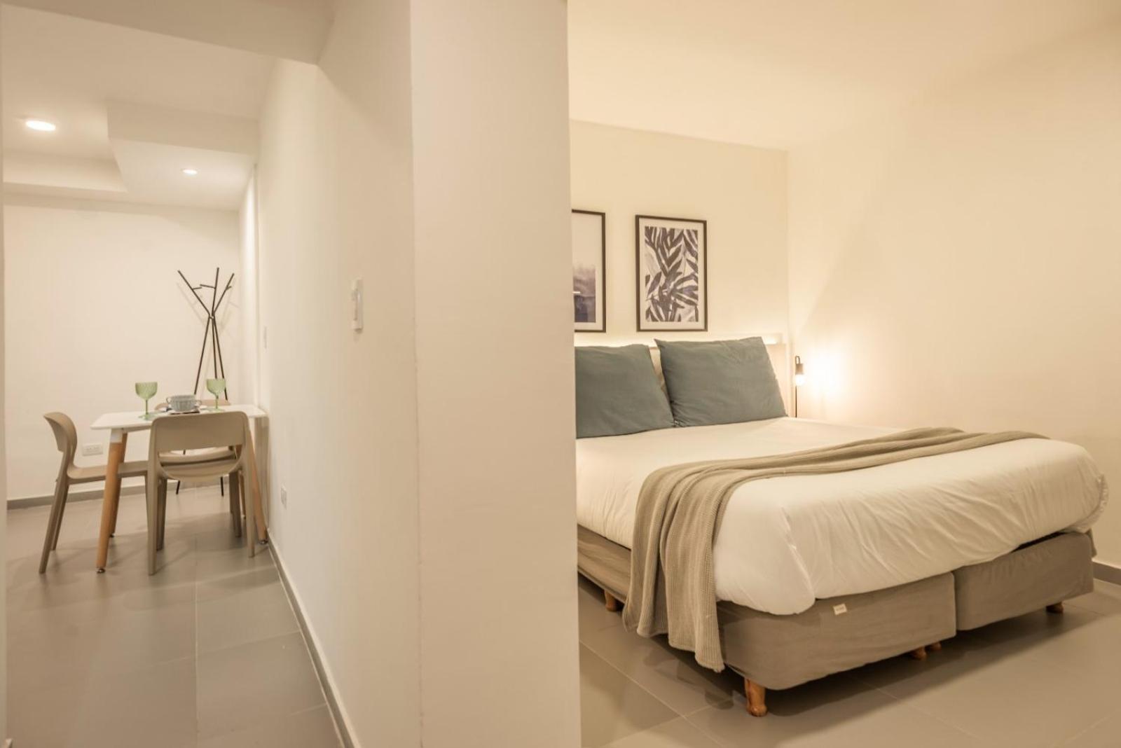 Upoint Recoleta Aparthotel Buenos Aires Exterior photo